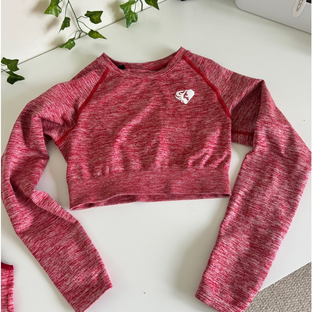 Women’s Best size medium